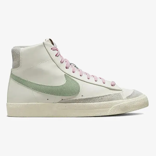 Nike Blazer Mid ’77 
