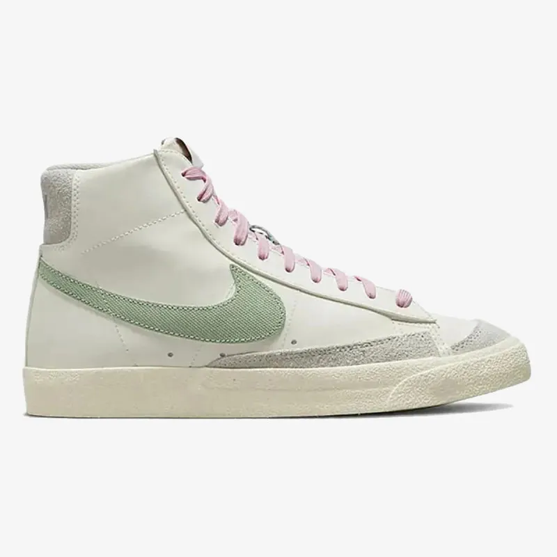 Nike Blazer Mid ’77 