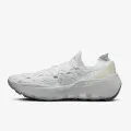 Nike NIKE SPACE HIPPIE 04 