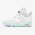 Nike WMNS AIR JORDAN 6 RETRO 