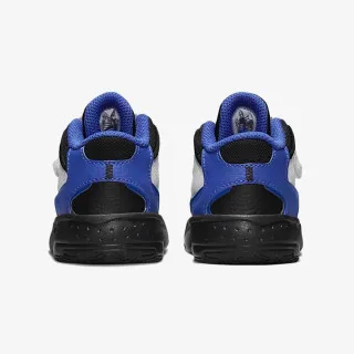 Nike Jordan Max Aura 4 
