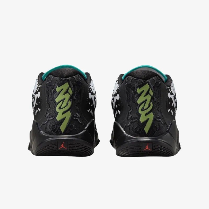 Nike Zion 3 