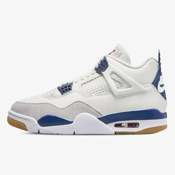 Nike AIR JORDAN 4 RETRO SP 