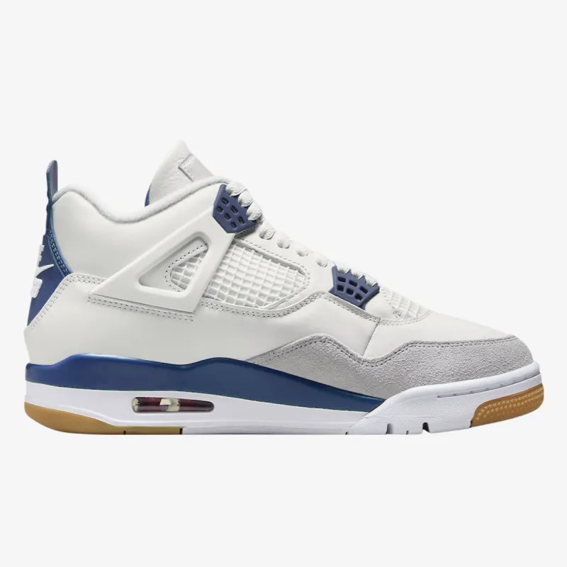 Nike AIR JORDAN 4 RETRO SP 
