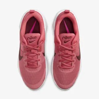 Nike Air Zoom Bella 6 