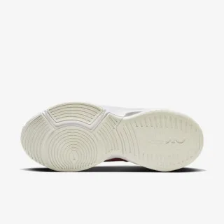 Nike Air Zoom Bella 6 