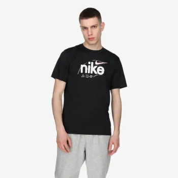 Nike Dri-FIT Wild Clash 