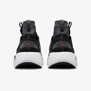 Nike JORDAN DELTA 3 MID 