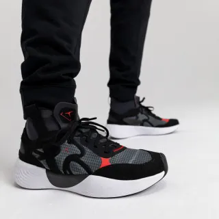 Nike JORDAN DELTA 3 MID 