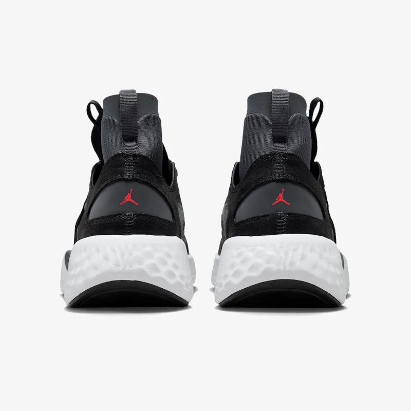 Nike JORDAN DELTA 3 MID 