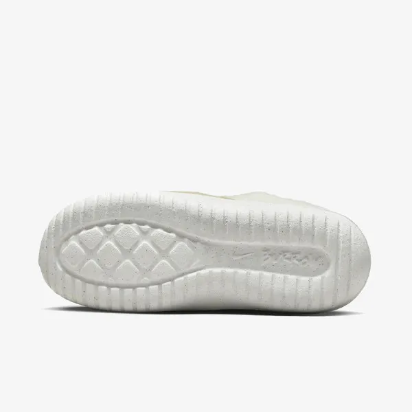 Nike W NIKE BURROW SE 
