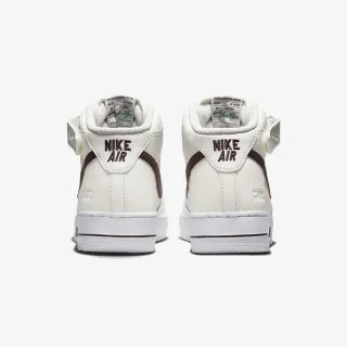 Nike Air Force 1 '07 LV8 