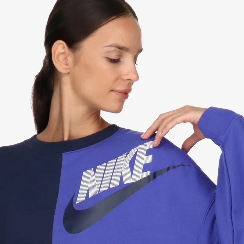 Nike Sportswear 