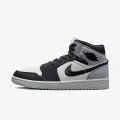 Nike Air Jordan 1 Mid 