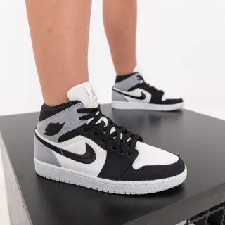 Nike Air Jordan 1 Mid 