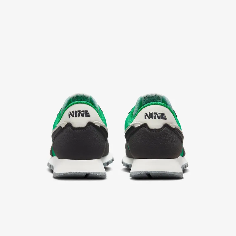 Nike NIKE AIR PEGASUS 83 FIBER 
