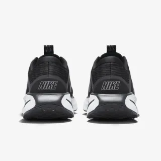 Nike Motiva 