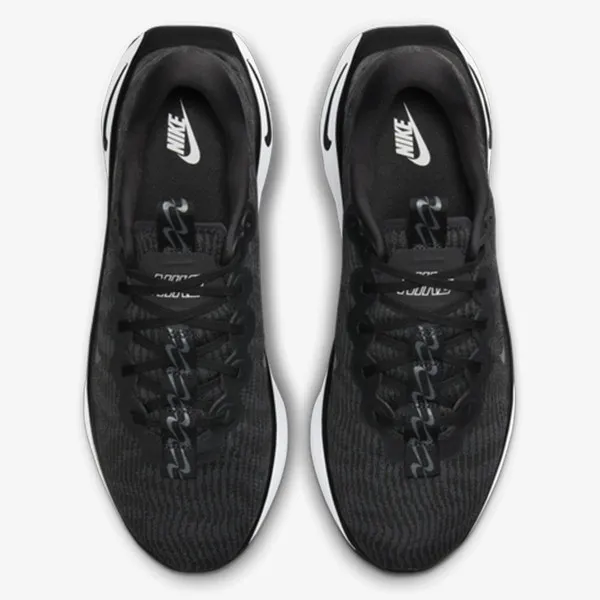 Nike Motiva 