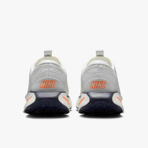Nike NIKE MOTIVA 