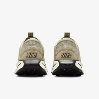 Nike NIKE MOTIVA 