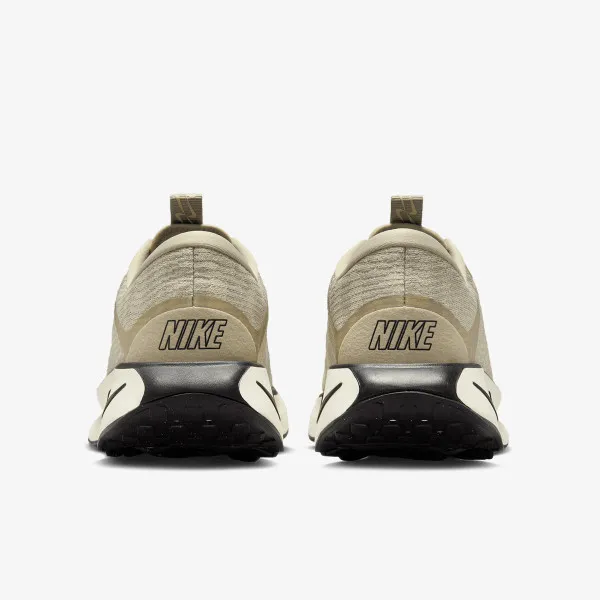 Nike NIKE MOTIVA 
