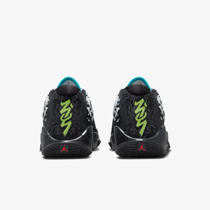 Nike Zion 3 