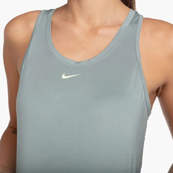 Nike Dri-FIT One 