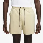 Nike Tech Essentials 