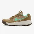 Nike ACG LOWCATE 