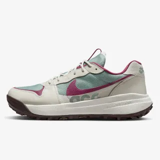 Nike ACG LOWCATE 