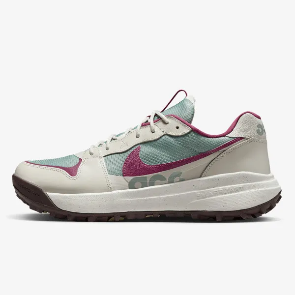 Nike ACG LOWCATE 