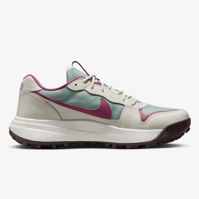 Nike ACG LOWCATE 
