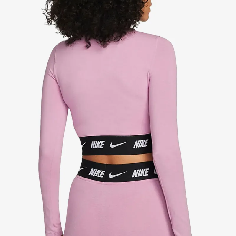 Nike Sportswear 