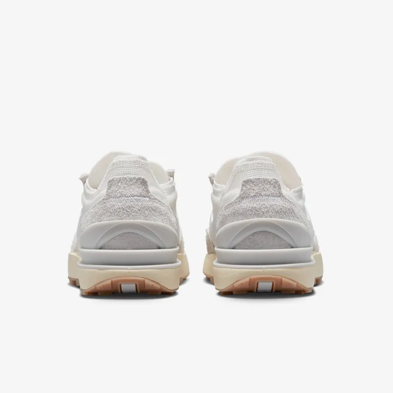 Nike W NIKE WAFFLE ONE VNTG 