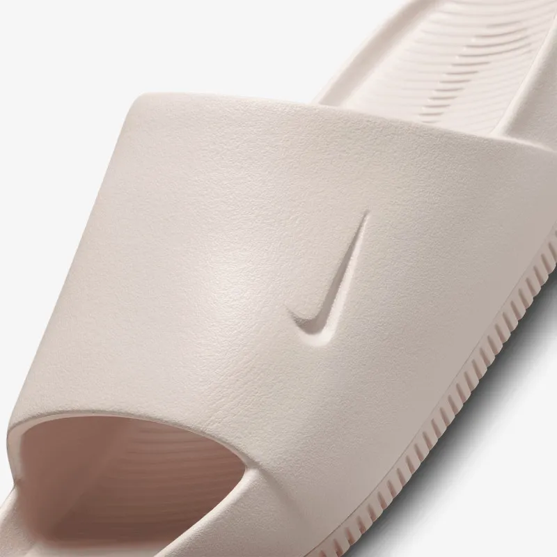 Nike Calm 