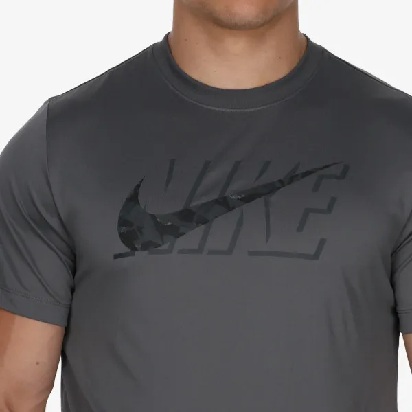 Nike Dri-FIT 