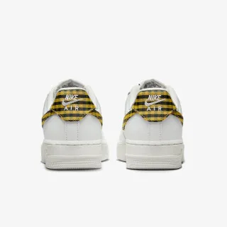 Nike WMNS AIR FORCE 1 '07 ESS TREND 