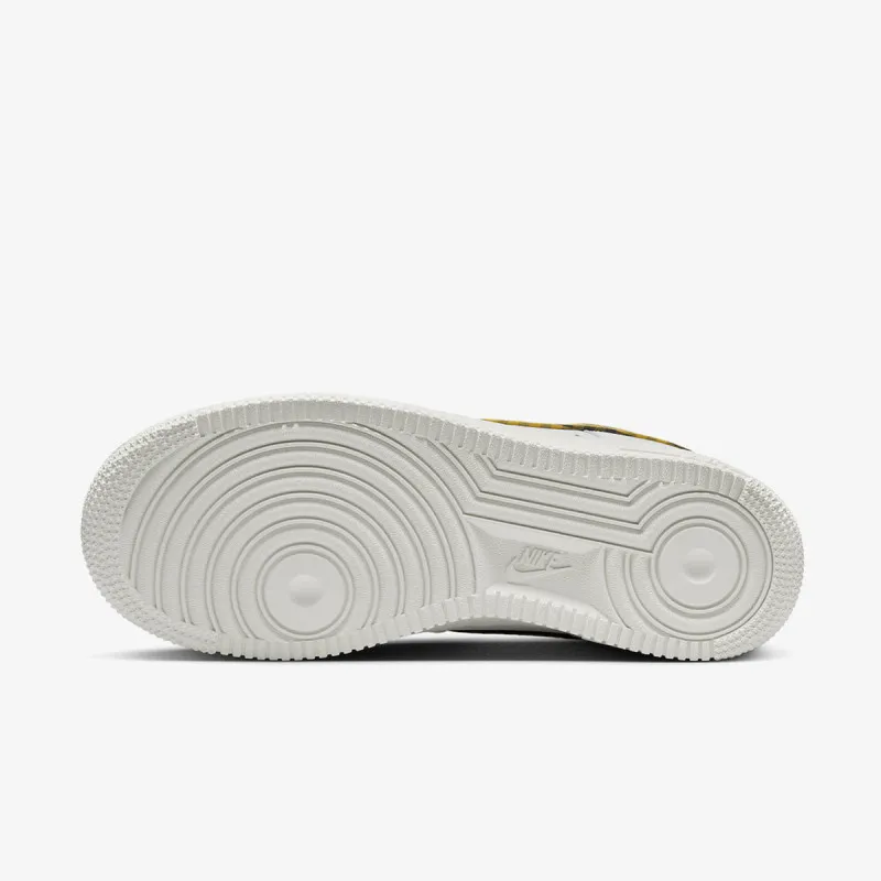 Nike WMNS AIR FORCE 1 '07 ESS TREND 