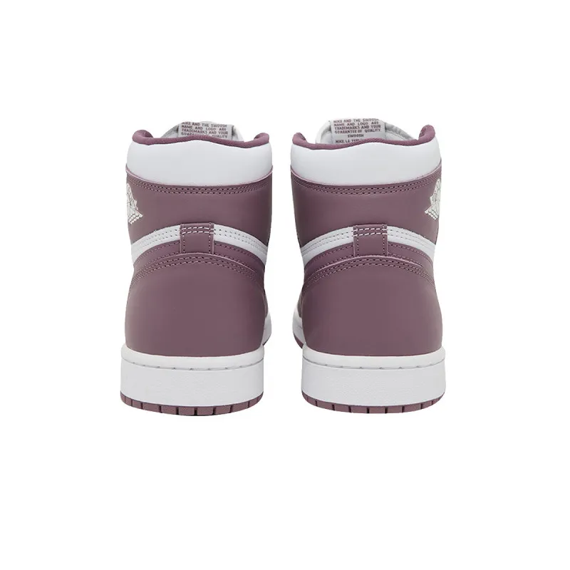 Nike AIR JORDAN 1 RETRO HI OG RMSTD 