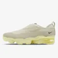Nike AIR VAPORMAX MOC ROAM 