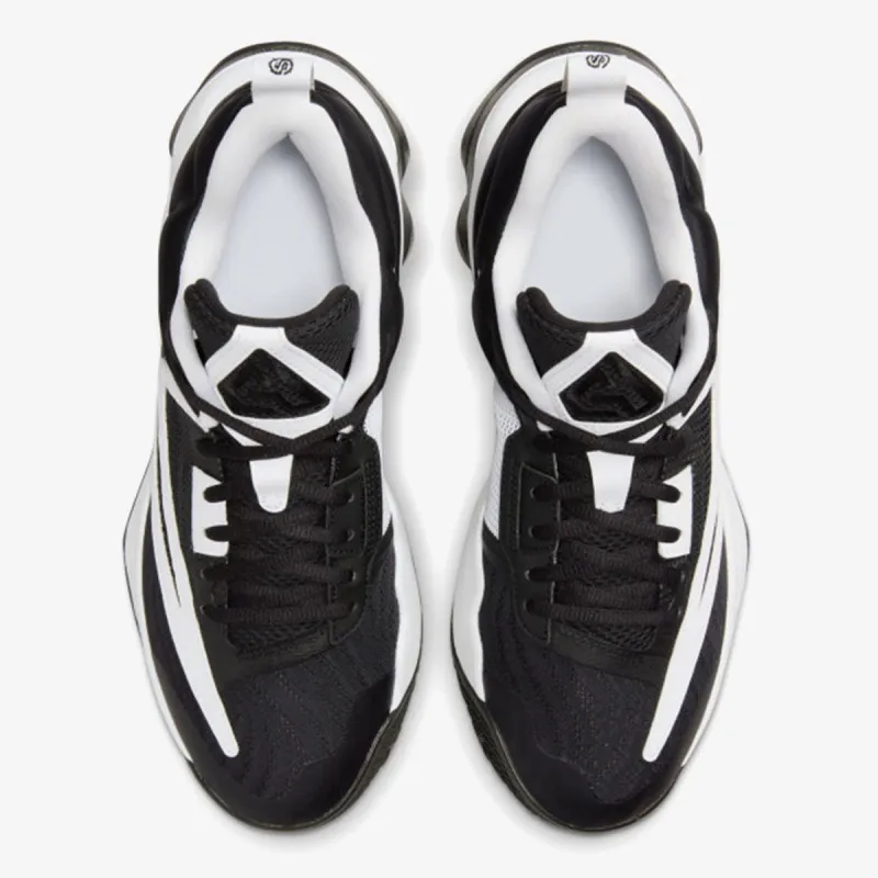 Nike GIANNIS IMMORTALITY 3 