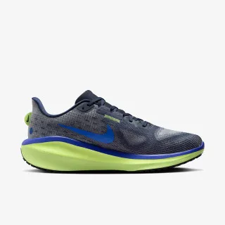 Nike Vomero 17 