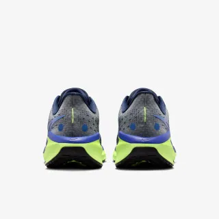 Nike Vomero 17 