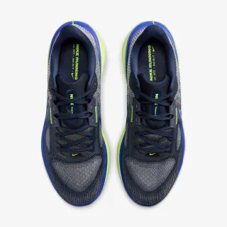 Nike Vomero 17 