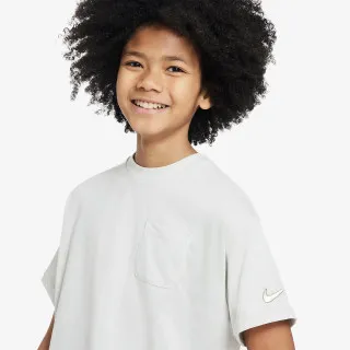 Nike Outdoor Play 