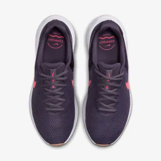 Nike Revolution 7 