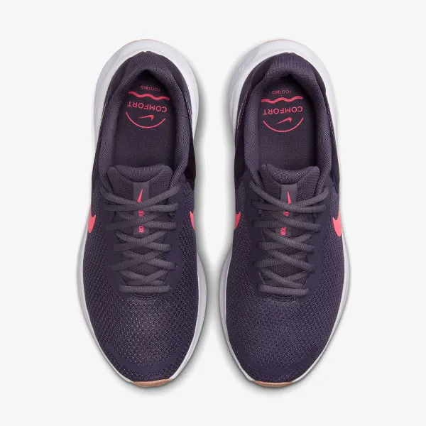 Nike Revolution 7 