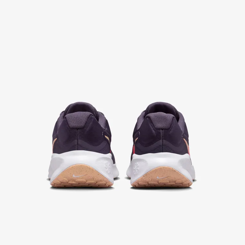 Nike Revolution 7 