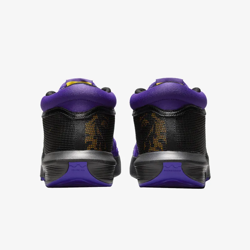 Nike LEBRON WITNESS VIII 