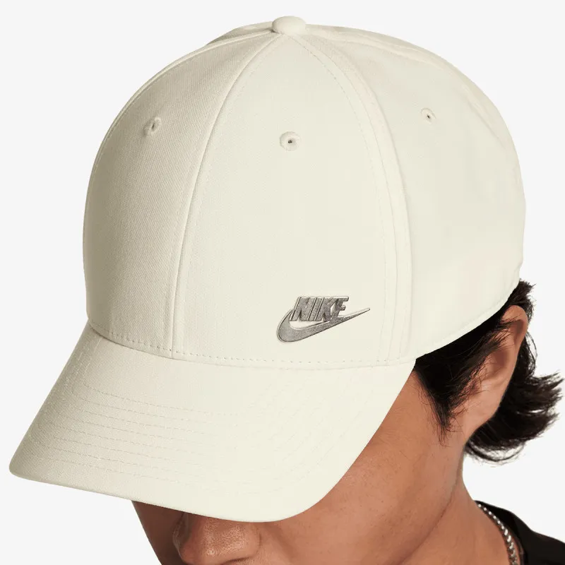 Nike Dri-FIT Club 